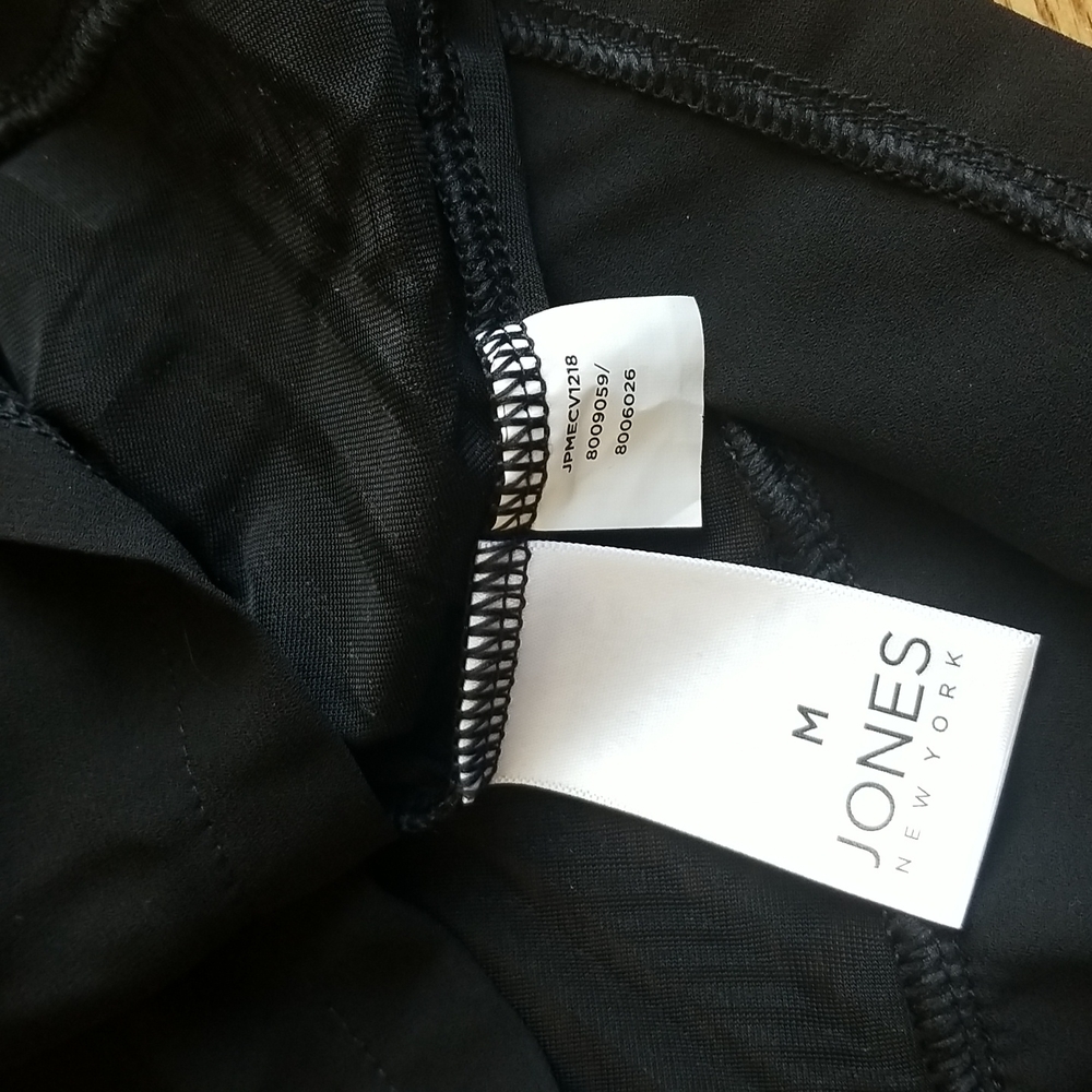 (M) Jones New York Velvet Detailed Slightly Sheer Top 3/4 Length Sleeves - Picture 7 of 10